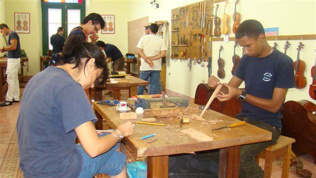 Proyecto Gestión y difusión del patrimonio musical de Cuba y Latinoamérica: luthiería, investigación y docencia